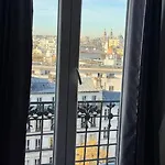 Appartement Sous Le Toits De Paris