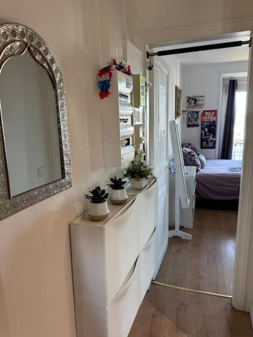 Apartment Sous Le Toits De Paris
